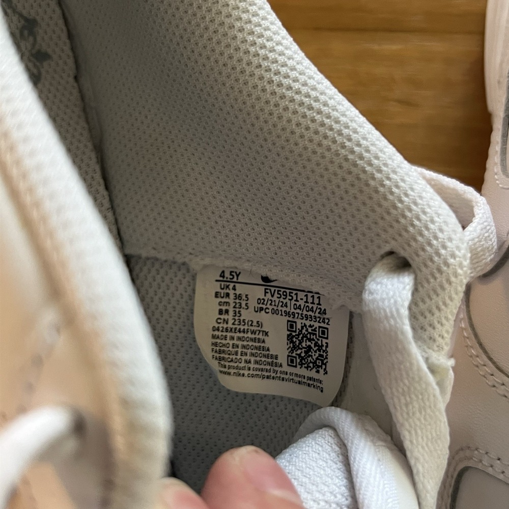 Nike Air Force 1 Low White Sneakers Shoes Youth 4.5Y FV5951-111 AF1 - Picture 9 of 9